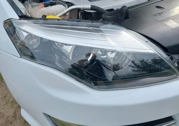 Renault Laguna cena 29800 przebieg: 132154, rok produkcji 2012 z Drezdenko małe 466